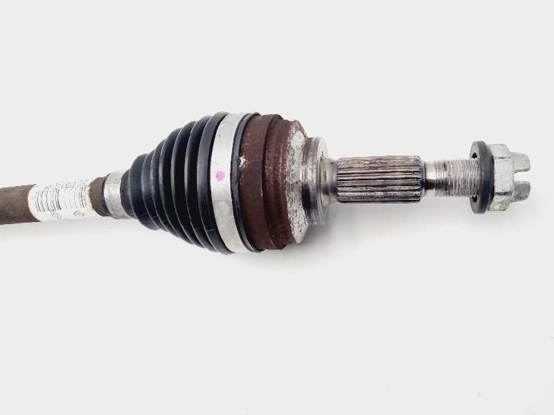 Recambio de transmision delantera derecha para renault clio iv expression referencia OEM IAM 391009101R  