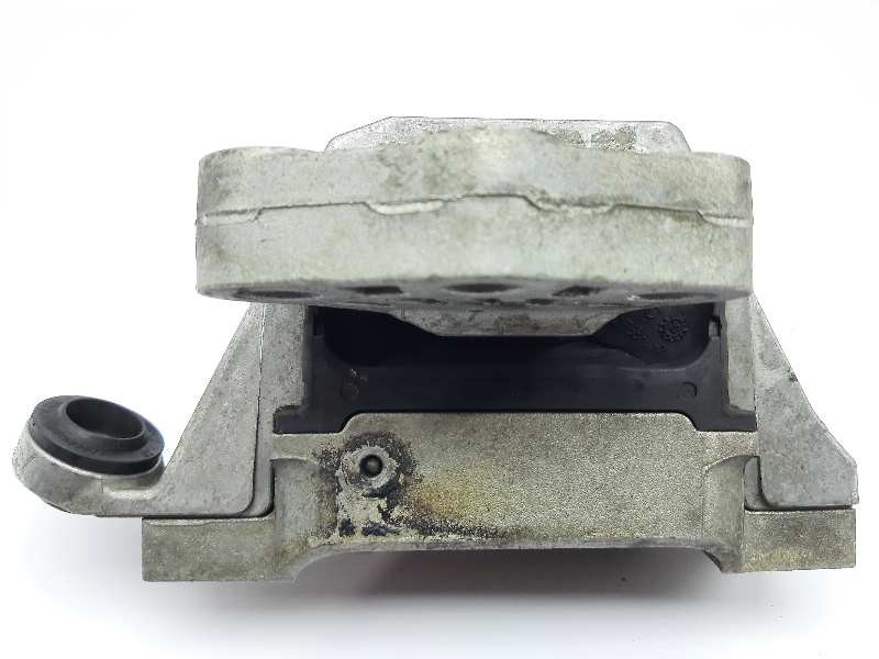 Recambio de soporte motor derecho para opel insignia sports tourer edition referencia OEM IAM 13227717  