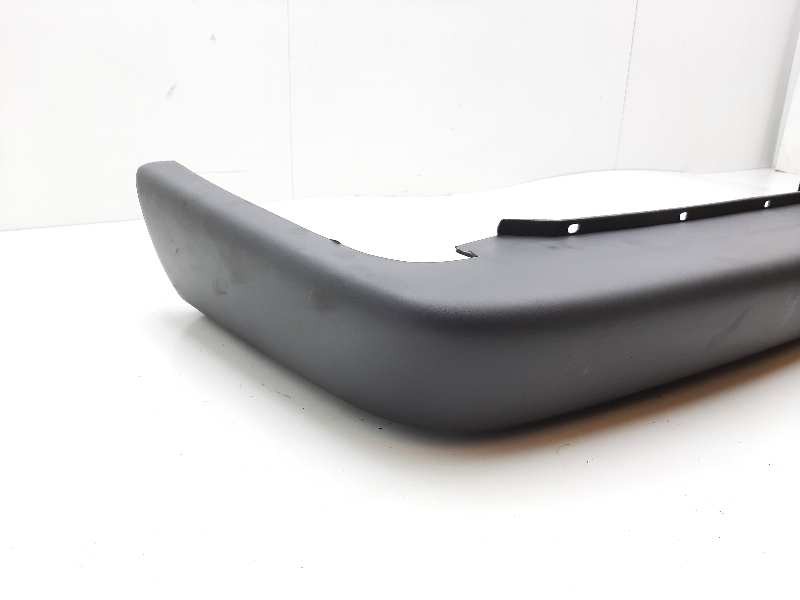 Recambio de paragolpes trasero para renault 390 magnum e2 referencia OEM IAM   