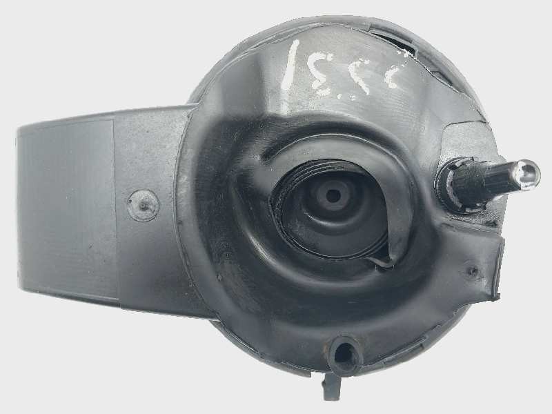 Recambio de tapa exterior combustible para citroën c4 picasso seduction referencia OEM IAM 9807482680  