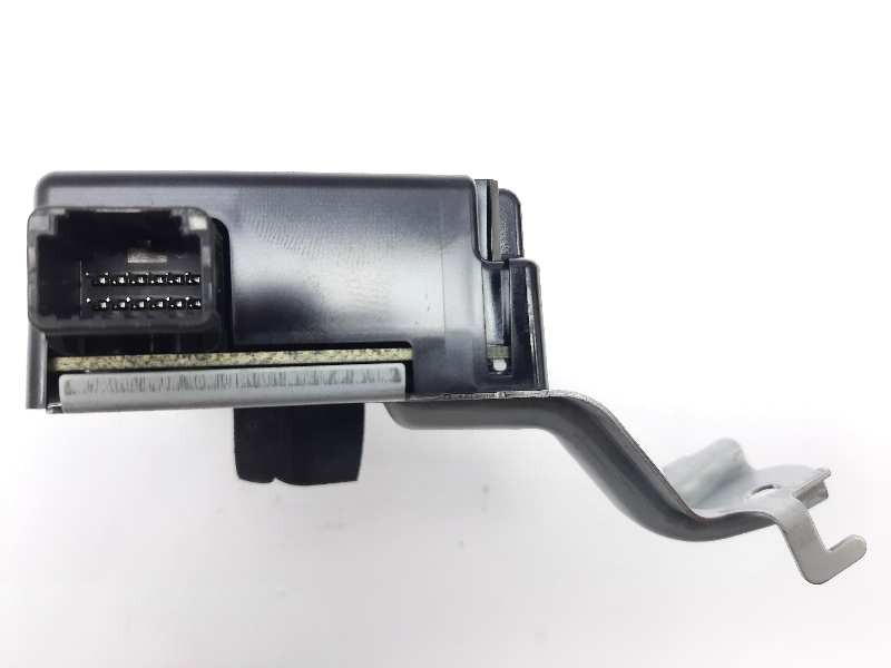 Recambio de modulo electronico para lexus ct 200h white edition referencia OEM IAM 8976076051 1584007441 