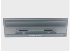 Recambio de sistema audio / cd para skoda superb (3v3) style referencia OEM IAM 5Q0035874C  