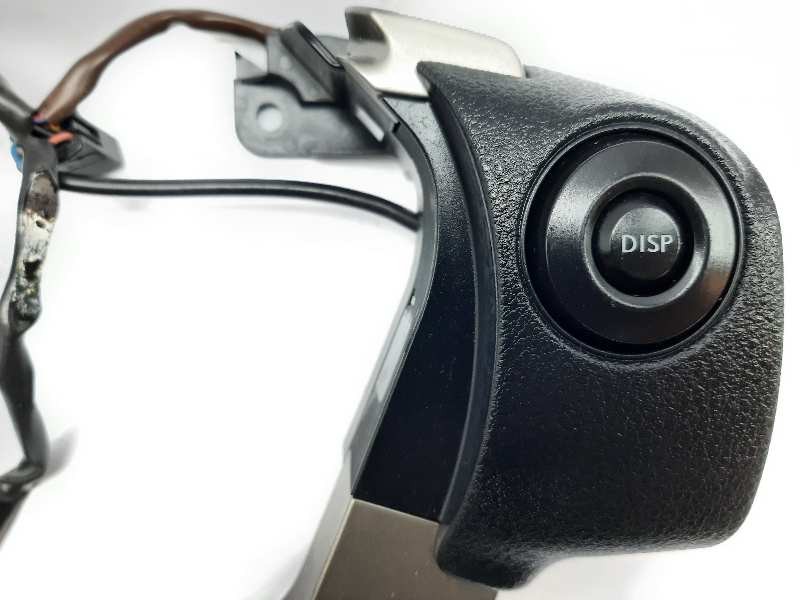 Recambio de mando multifuncion para lexus ct 200h white edition referencia OEM IAM 8425076110 4510076100 