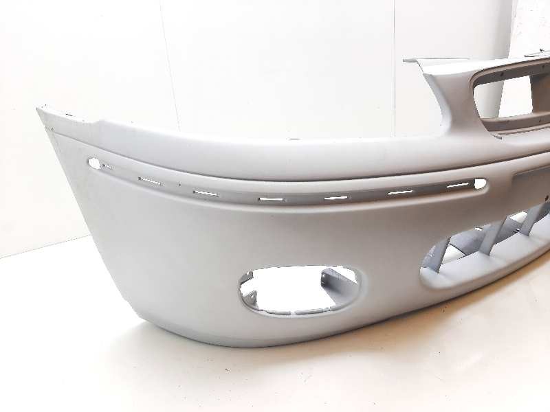 Recambio de paragolpes delantero para mg serie 200 (xw) referencia OEM IAM   