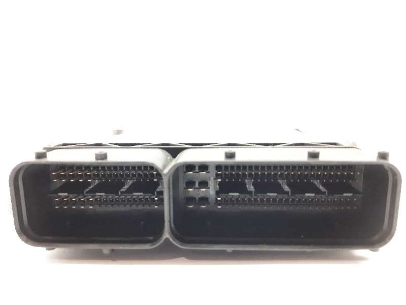 Recambio de centralita motor uce para opel insignia sports tourer edition referencia OEM IAM 55577619 0281017453 