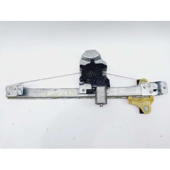 ELEVALUNAS DELANTERO DERECHO 807205569R 