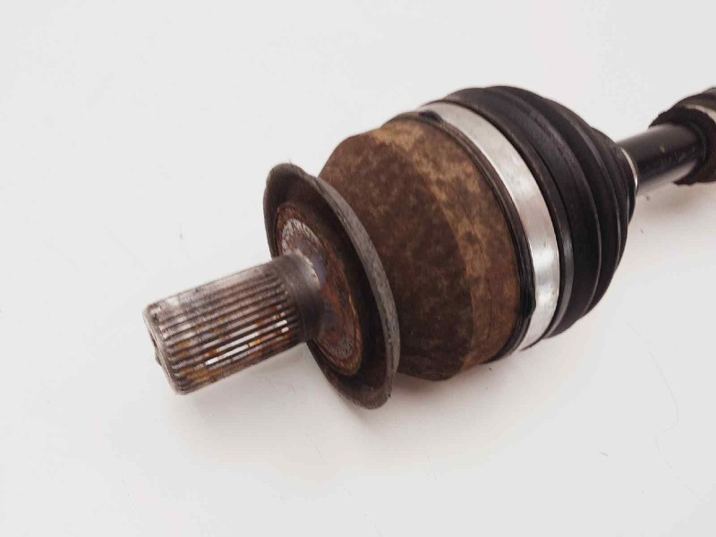 Recambio de transmision delantera izquierda para mazda 3 berlina (bk) 1.6 crdt active referencia OEM IAM GR292560XD  