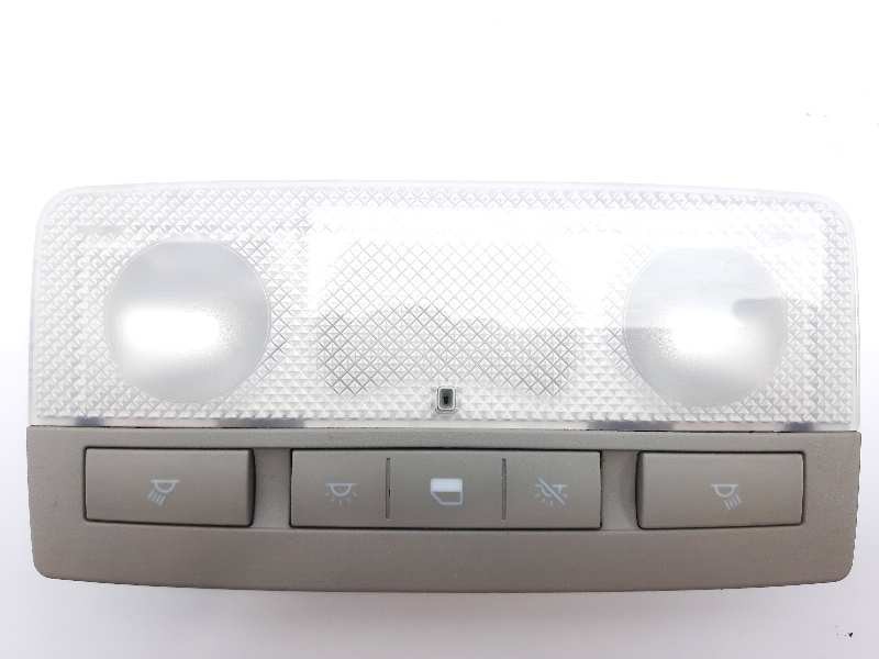 Recambio de luz interior para opel insignia sports tourer edition referencia OEM IAM 316627975  