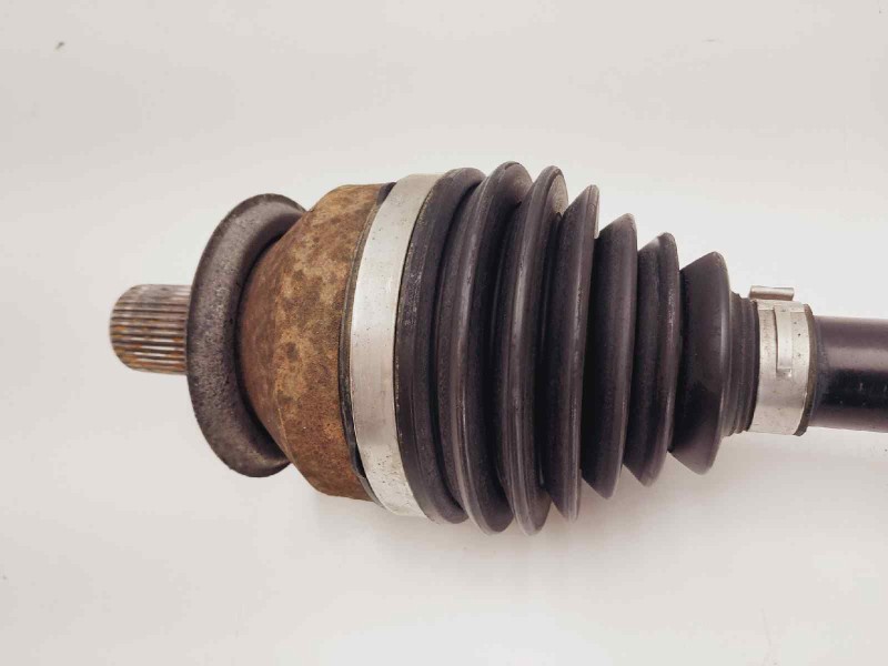 Recambio de transmision delantera izquierda para mazda 3 berlina (bk) 1.6 crdt active referencia OEM IAM GR292560XD  