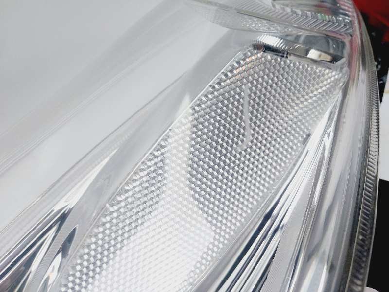 Recambio de faro derecho para nissan juke (f15) acenta referencia OEM IAM 261201KL0B  