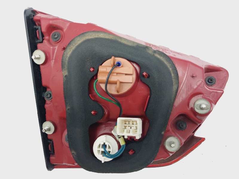 Recambio de piloto trasero derecho interior para kia carens ( ) x-tech referencia OEM IAM 92404A4 92404A4500 