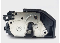 Recambio de cerradura puerta trasera izquierda para bmw serie 1 berlina (e81/e87) 118d referencia OEM IAM 7229459  