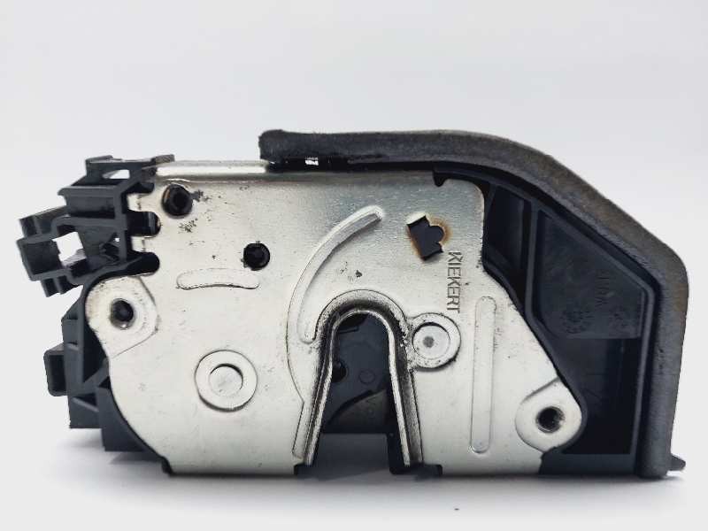 Recambio de cerradura puerta delantera izquierda para bmw serie 1 berlina (e81/e87) 118d referencia OEM IAM 7229461  