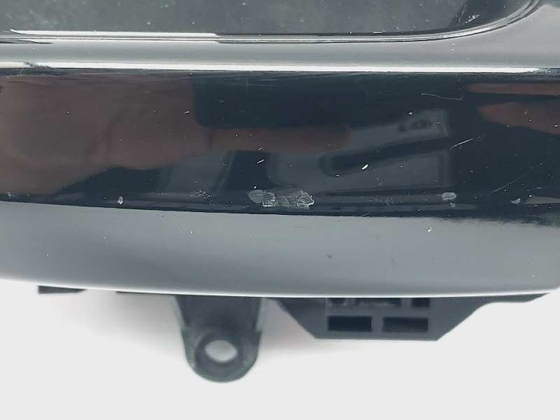 Recambio de maneta exterior delantera izquierda para bmw serie 1 berlina (e81/e87) 118d referencia OEM IAM 51217200935  