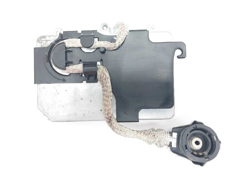 Recambio de centralita faros xenon para lexus rx 400h referencia OEM IAM 3900077511 8596751010 