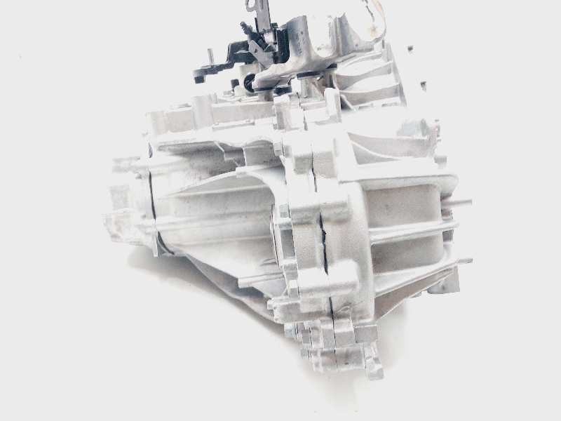 Recambio de caja cambios para hyundai i20 klass referencia OEM IAM BD72MB  