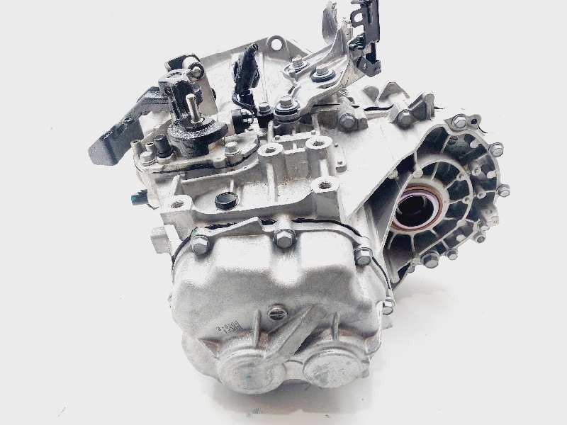 Recambio de caja cambios para hyundai i20 klass referencia OEM IAM BD72MB  