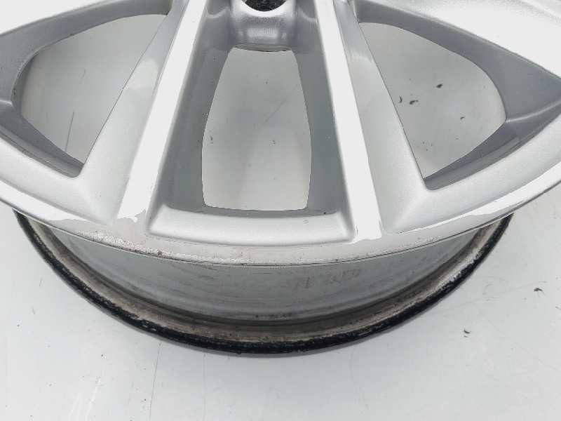 Recambio de llanta para renault megane iv berlina 5p limited referencia OEM IAM 403002347R  