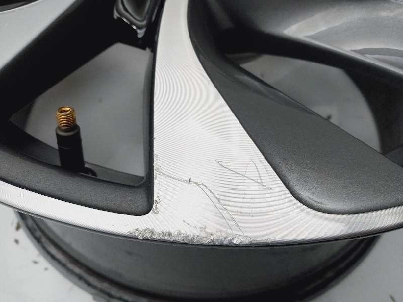 Recambio de llanta para ds 5 style referencia OEM IAM 9687902677  