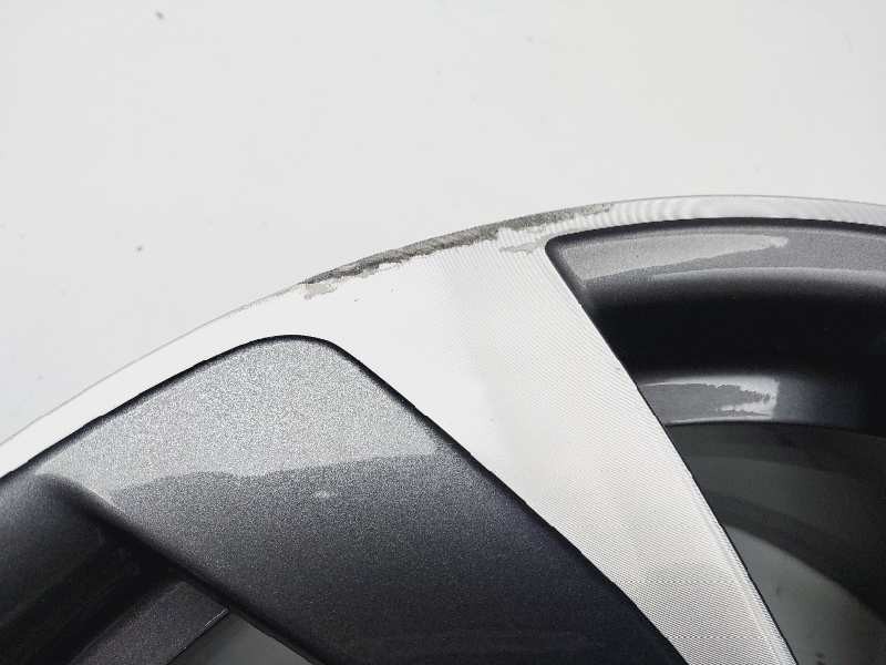 Recambio de llanta para ds 5 style referencia OEM IAM 9687902677  