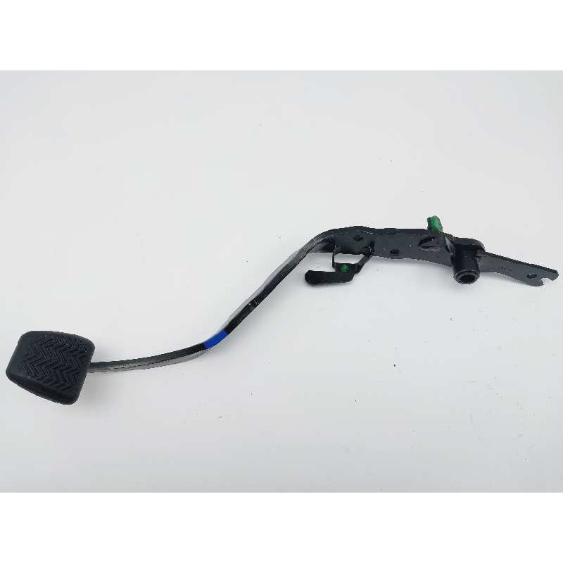 Recambio de pedal embrague para toyota verso active referencia OEM IAM 313010F141  