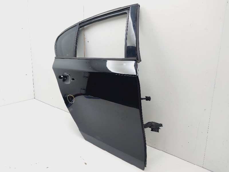 Recambio de puerta trasera derecha para bmw serie 1 berlina (e81/e87) 118d referencia OEM IAM 41527191018  