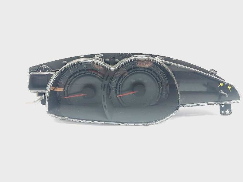 Recambio de cuadro instrumentos para toyota verso active referencia OEM IAM 838000FA51 MB2575404870 