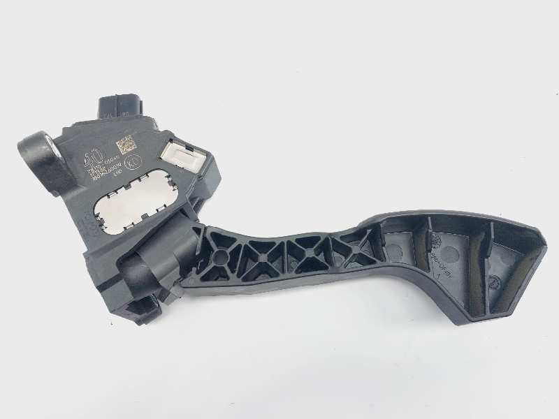 Recambio de potenciometro pedal para toyota verso active referencia OEM IAM 7811005040  