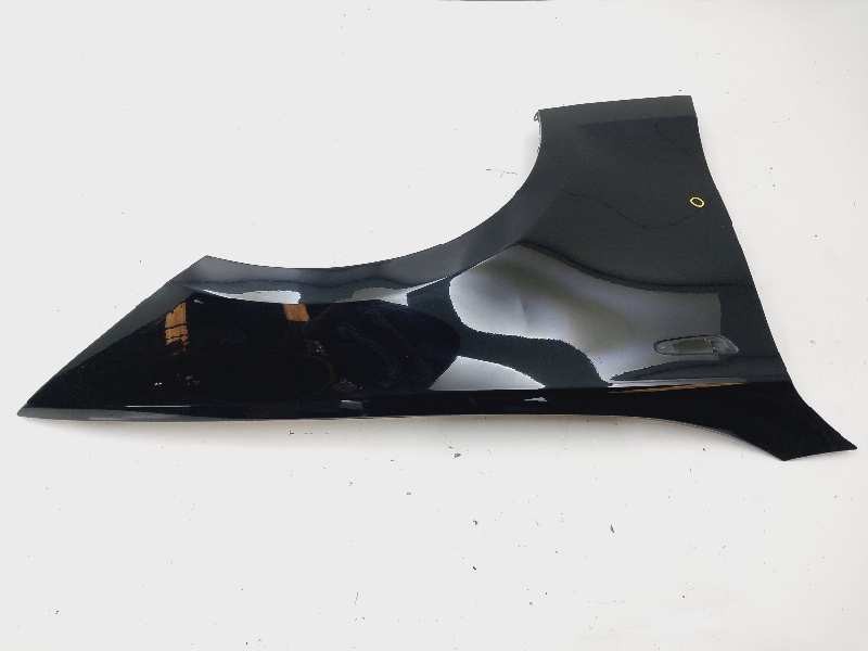 Recambio de aleta delantera derecha para bmw serie 1 berlina (e81/e87) 118d referencia OEM IAM 41357133228  