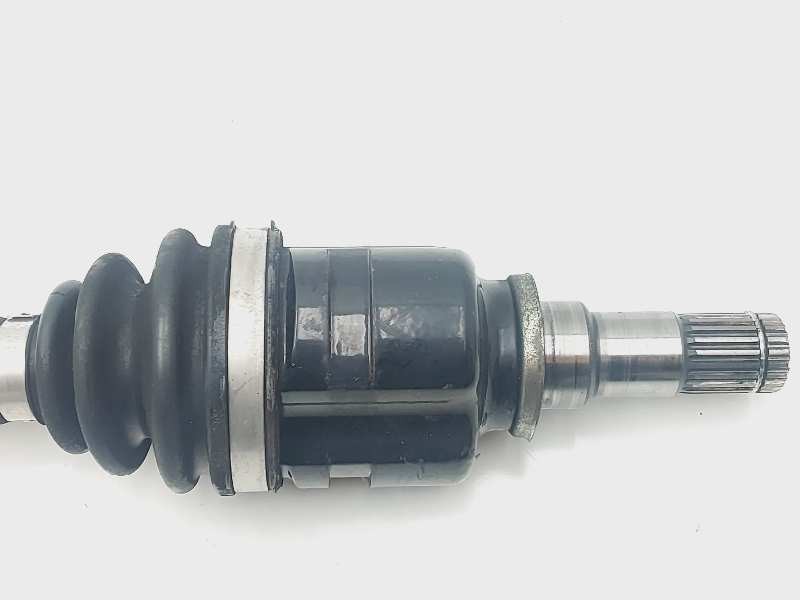 Recambio de transmision delantera derecha para toyota verso active referencia OEM IAM 434100F031  