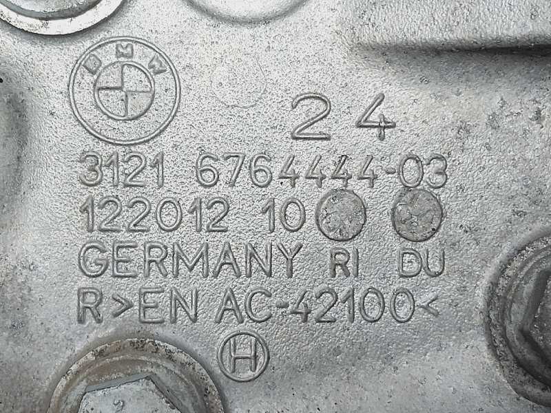 Recambio de mangueta delantera derecha para bmw serie 1 berlina (e81/e87) 118d referencia OEM IAM 676444403  