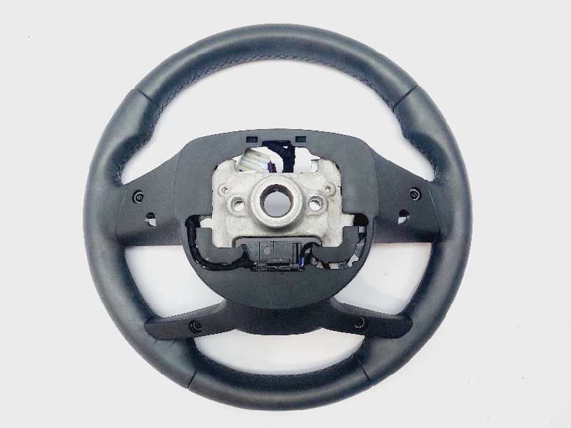 Recambio de volante para hyundai i20 klass referencia OEM IAM 56100Q0DB0NNB  