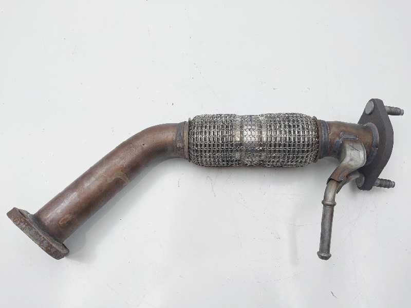 Recambio de tubo escape delantero para hyundai i20 klass referencia OEM IAM 28610Q0100  