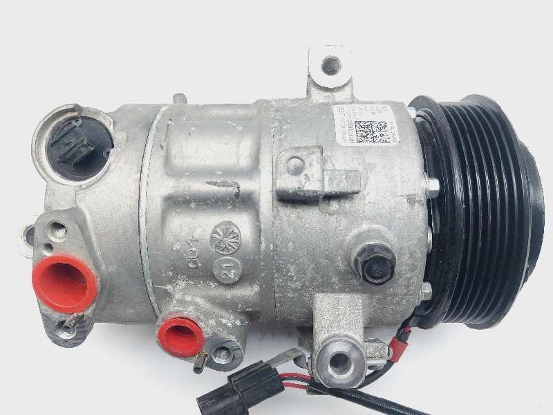Recambio de compresor aire acondicionado para hyundai i20 klass referencia OEM IAM 97701Q0300  