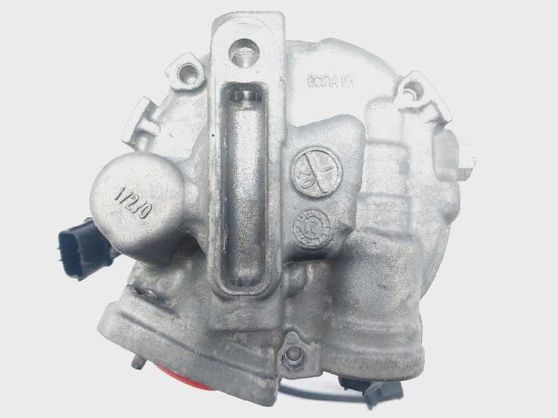 Recambio de compresor aire acondicionado para hyundai i20 klass referencia OEM IAM 97701Q0300  