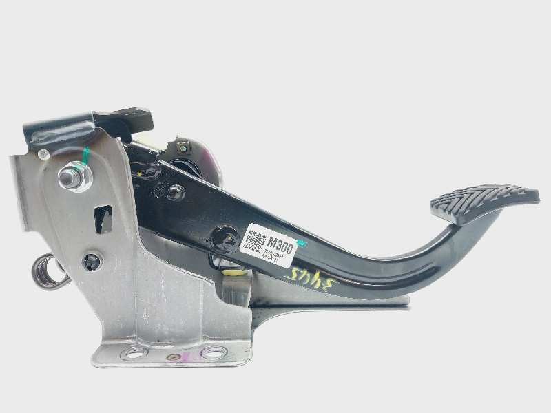 Recambio de pedal embrague para hyundai i20 klass referencia OEM IAM 32802Q0300  