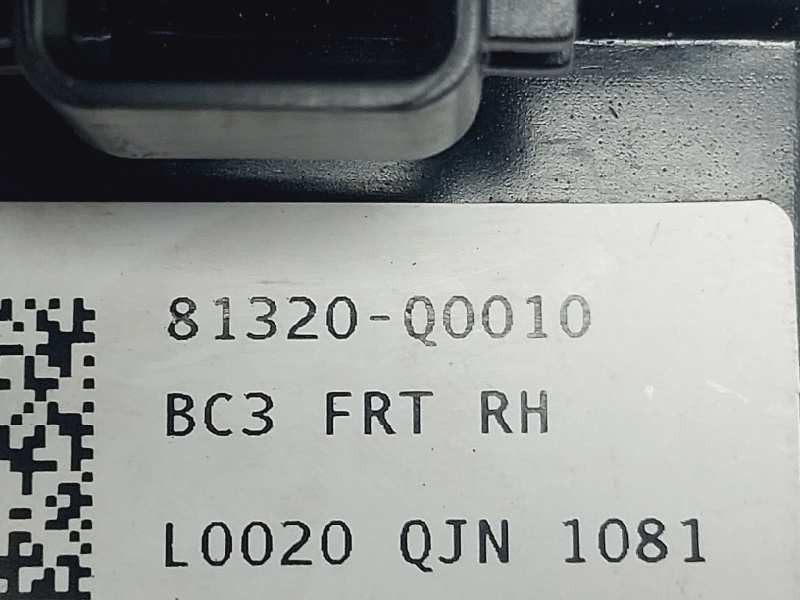 Recambio de cerradura puerta delantera derecha para hyundai i20 klass referencia OEM IAM 81320Q0010  