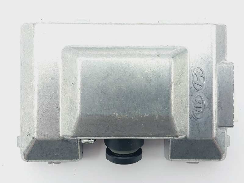 Recambio de modulo electronico para hyundai i20 active tecno referencia OEM IAM 95890C8600 2604617 