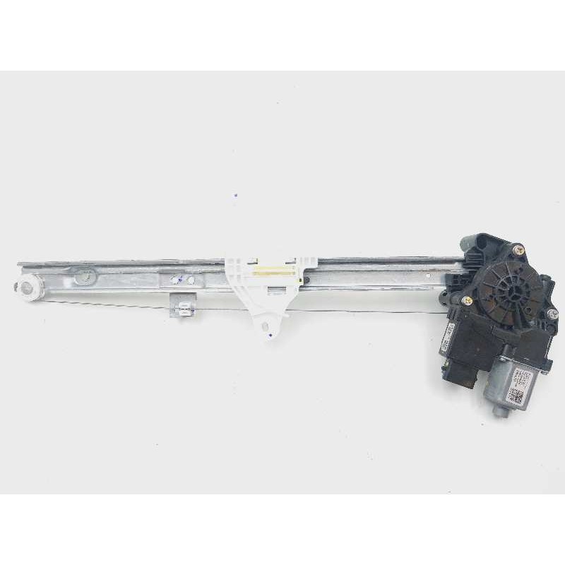 Recambio de elevalunas delantero izquierdo para hyundai i20 klass referencia OEM IAM 82401Q0020  