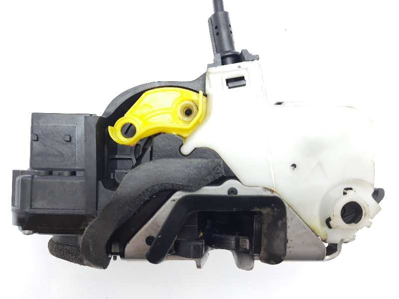 Recambio de cerradura puerta delantera izquierda para opel insignia sports tourer edition referencia OEM IAM 13503801  