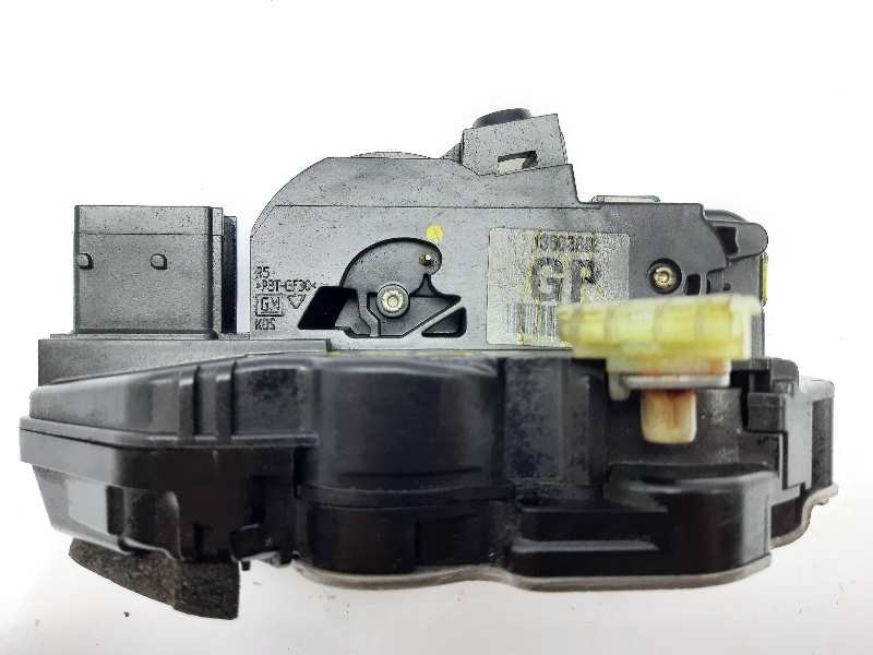 Recambio de cerradura puerta delantera derecha para opel insignia sports tourer edition referencia OEM IAM 13503802  