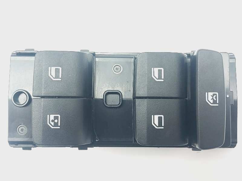 Recambio de mando elevalunas delantero izquierdo para hyundai i20 klass referencia OEM IAM 637571Q0210  