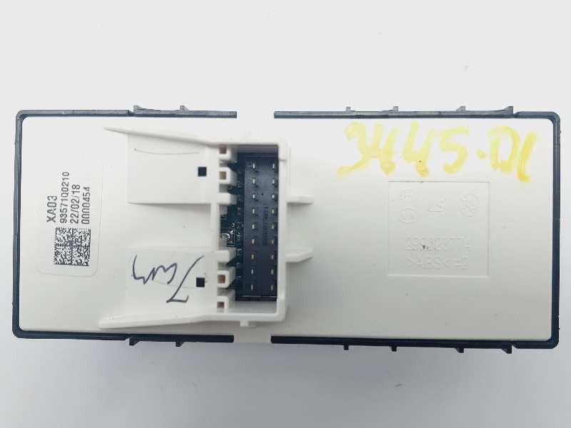 Recambio de mando elevalunas delantero izquierdo para hyundai i20 klass referencia OEM IAM 637571Q0210  