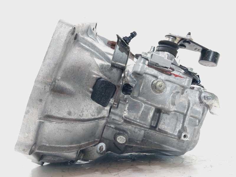 Recambio de caja cambios para toyota aygo x-cite referencia OEM IAM 303000H060  