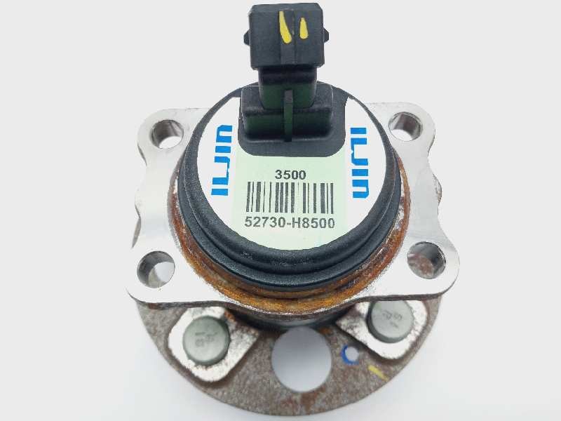 Recambio de buje para hyundai i20 klass referencia OEM IAM 52730H8500  