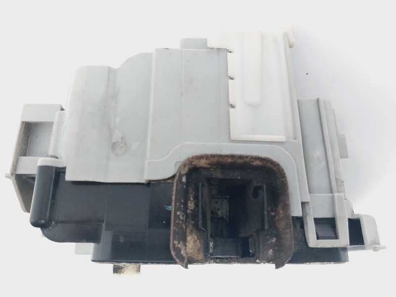 Recambio de cerradura puerta delantera derecha para lancia delta (181) oro referencia OEM IAM 51809112  