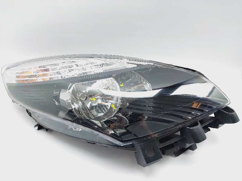 Recambio de faro derecho para renault scenic iii expression referencia OEM IAM 085511177R 260107192R 