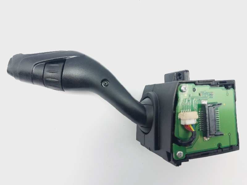 Recambio de mando limpia para ford c-max (ceu) trend referencia OEM IAM F1ET17A553BA  