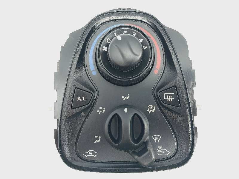 Recambio de mando climatizador para toyota aygo x-cite referencia OEM IAM 55900YV030 B000737077 