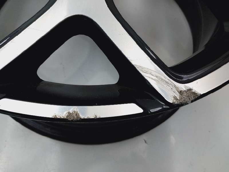 Recambio de llanta para hyundai i20 klass referencia OEM IAM 52910S0000  